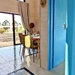 Lulu Z Podgrzewanym Basenem Mielno (Koszalin)