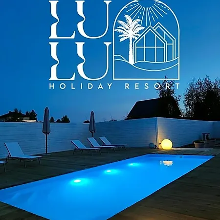 Lulu Z Podgrzewanym Basenem 4*